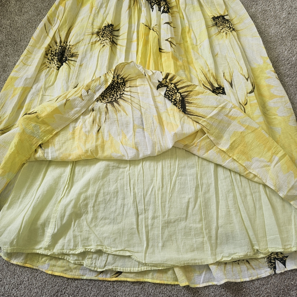 H&M Yellow Floral Set Top & Skirt - Picture 5 of 11